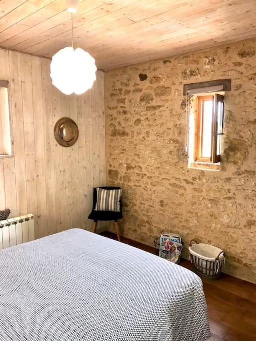 « Le Vieux Hangar » Gite A La Ferme Truffe Ngoại thất bức ảnh